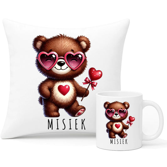 Zestaw poduszka i kubek - Misiek z sercem W34 - StoryCups.pl