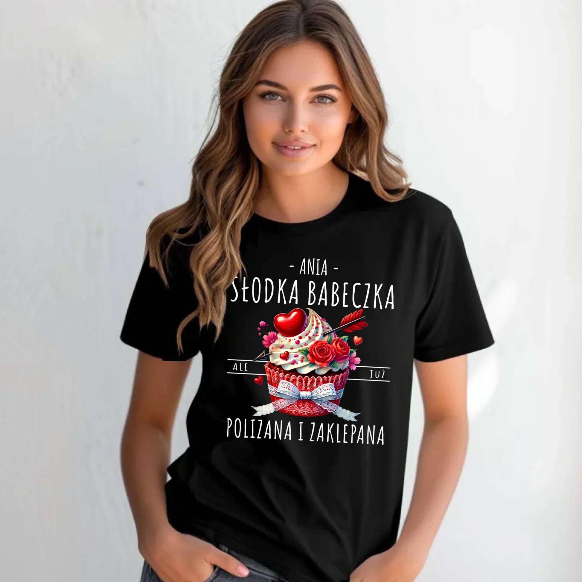 Koszulka damska - Słodka babeczka polizana i zaklepana - personalizowana W37 - StoryCups.pl