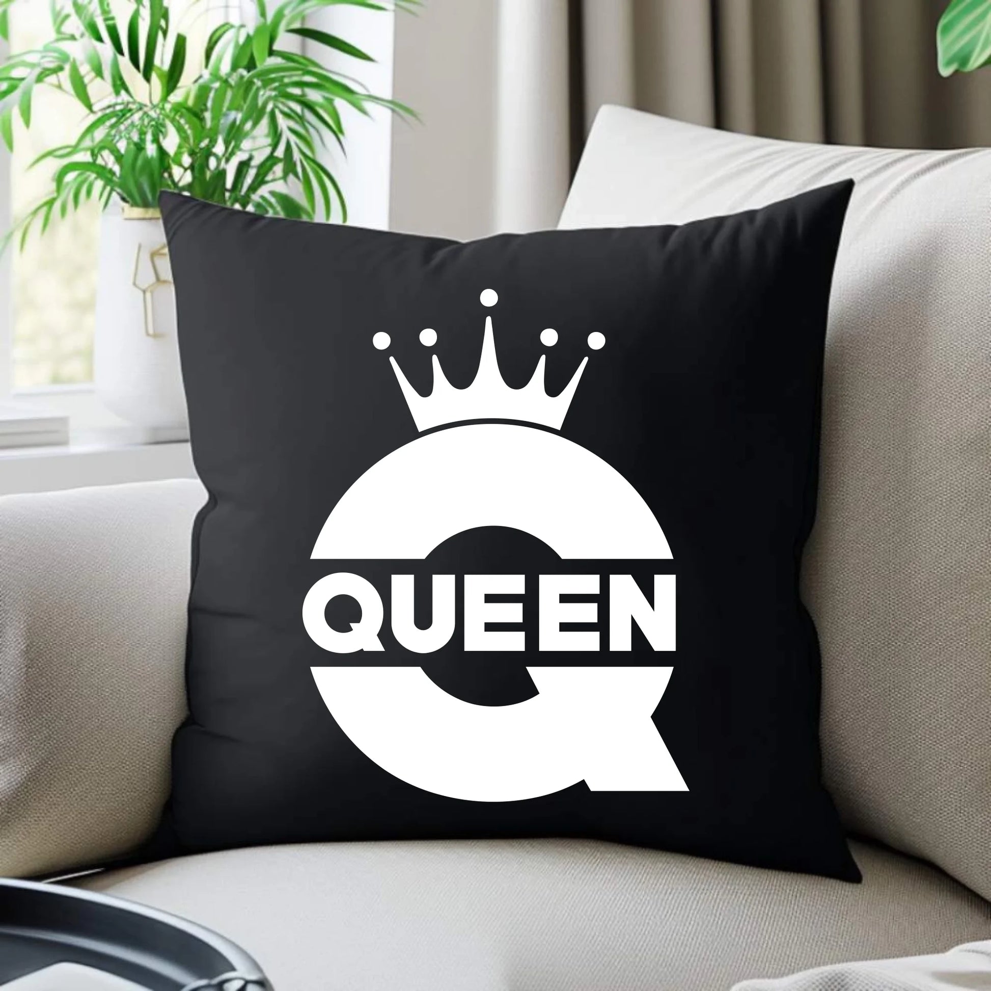 Poduszka dekoracyjna - Queen W40 - StoryCups.pl
