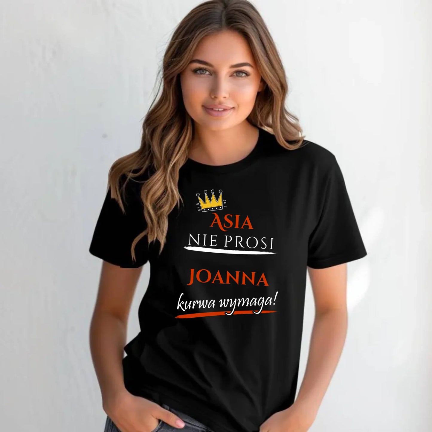 Koszulka damska - Nie prosi, ku**a wymaga - bez cenzury - personalizowana DZ18 - StoryCups.pl