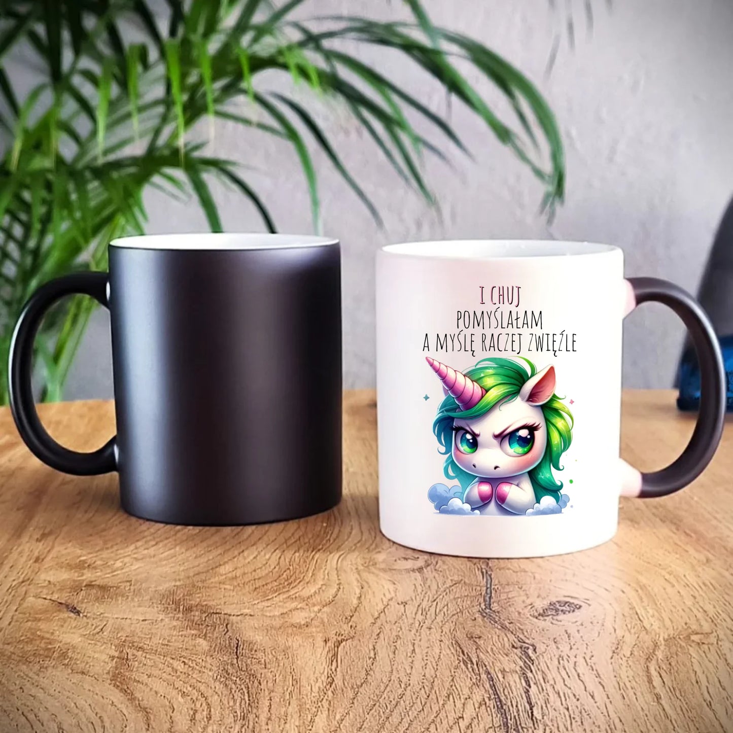 Kubek magiczny z jednorożcem – I ch*j pomyślałam – bez cenzury DZ12 - StoryCups.pl