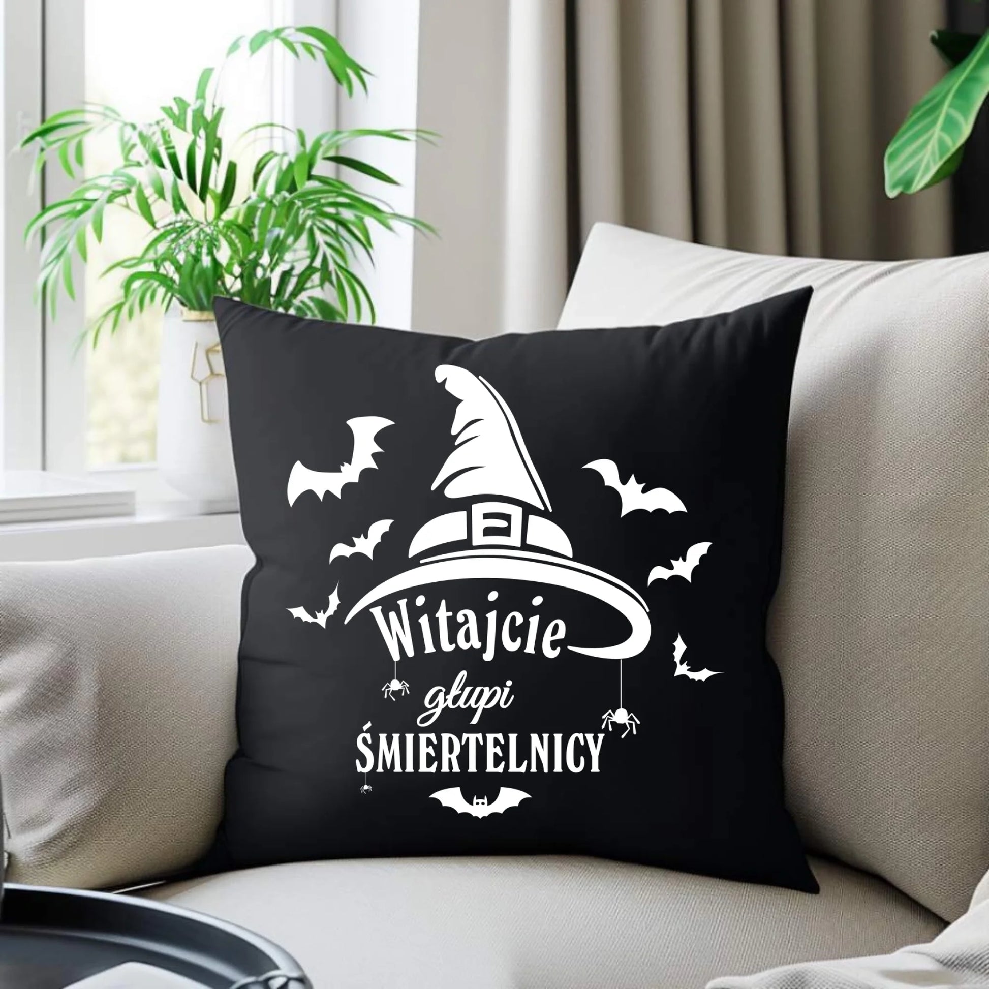 Poduszka dekoracyjna na Halloween - Witajcie głupi śmiertelnicy HL23 - StoryCups.pl