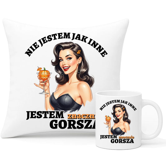 Zestaw poduszka i kubek halloweenowy - Nie jestem jak inne HL24