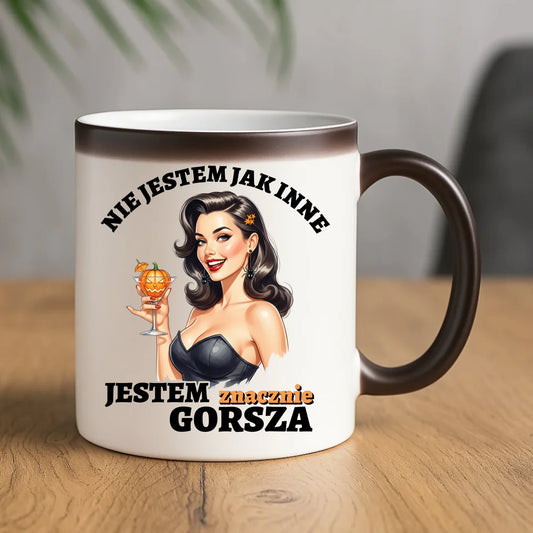 Kubek magiczny halloweenowy - Nie jestem jak inne HL24