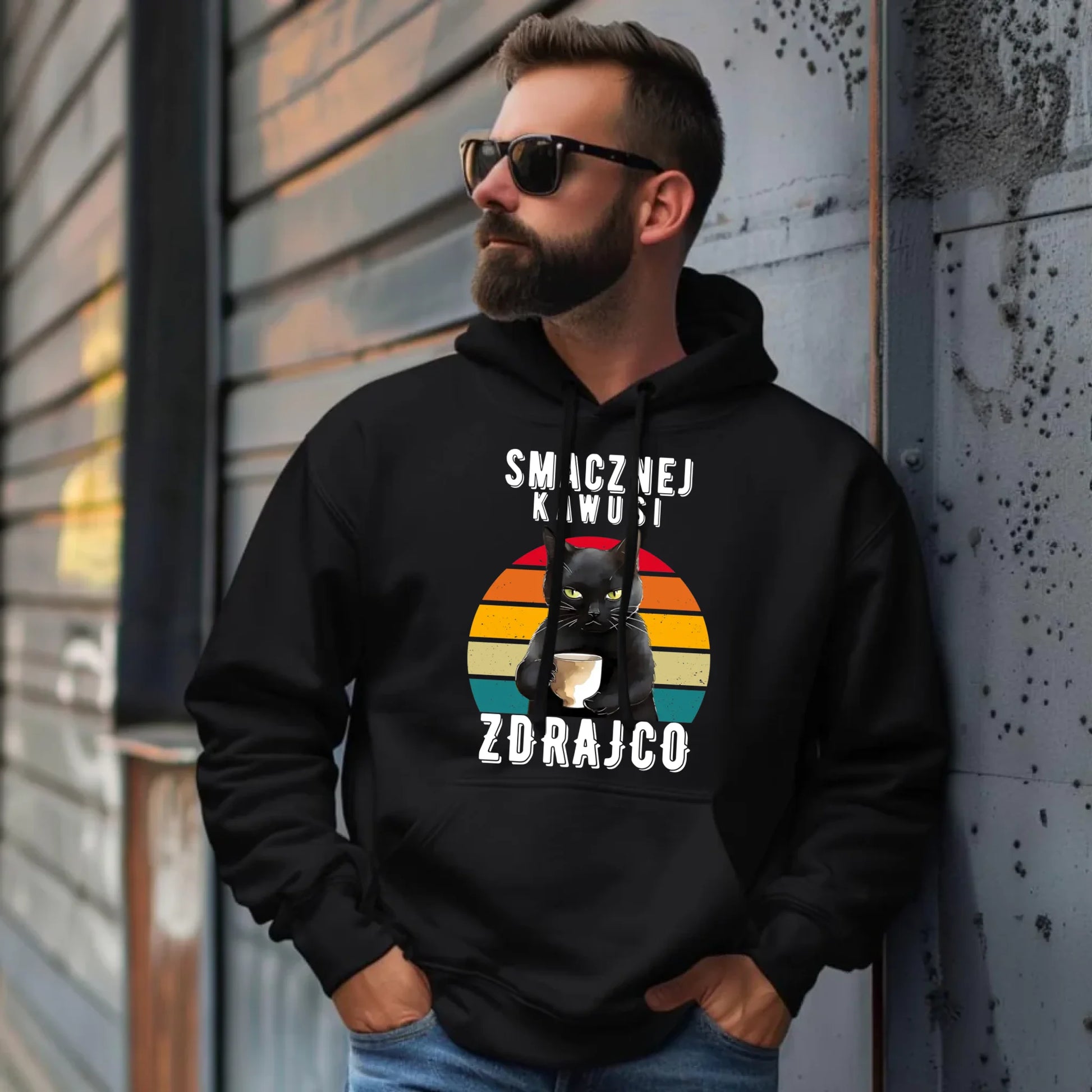 Bluza męska z kapturem na odejście z pracy - Smacznej kawusi zdrajco OP03 - StoryCups.pl