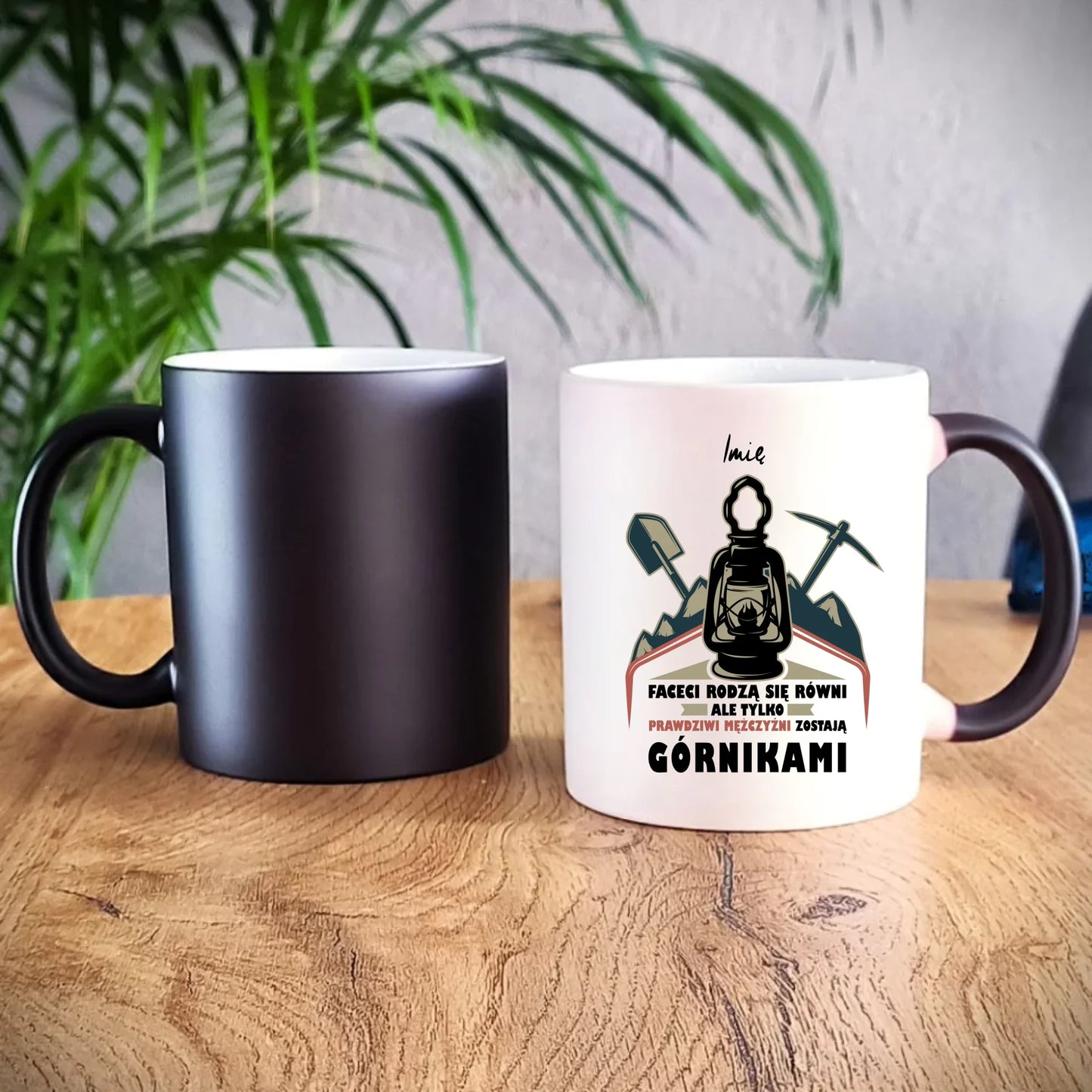 Kubek magiczny - prezent dla górnika - Prawdziwi mężczyźni zostają górnikami - personalizowany G08 - StoryCups.pl