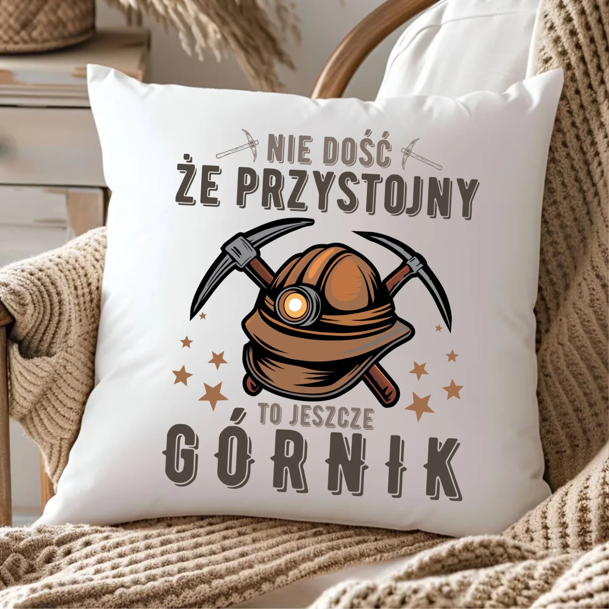 Poduszka - prezent dla górnika - Nie dość, że przystojny to jeszcze górnik G16 - StoryCups.pl