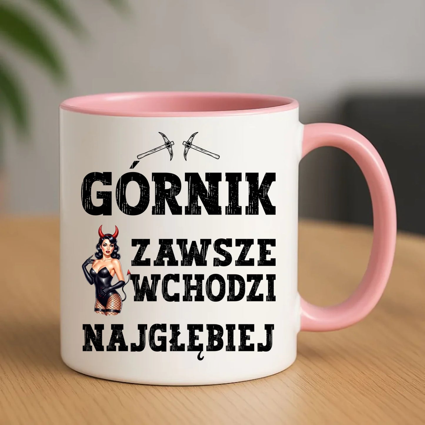 Kubek - prezent dla górnika - Górnik zawsze wchodzi najgłębiej G22 - StoryCups.pl
