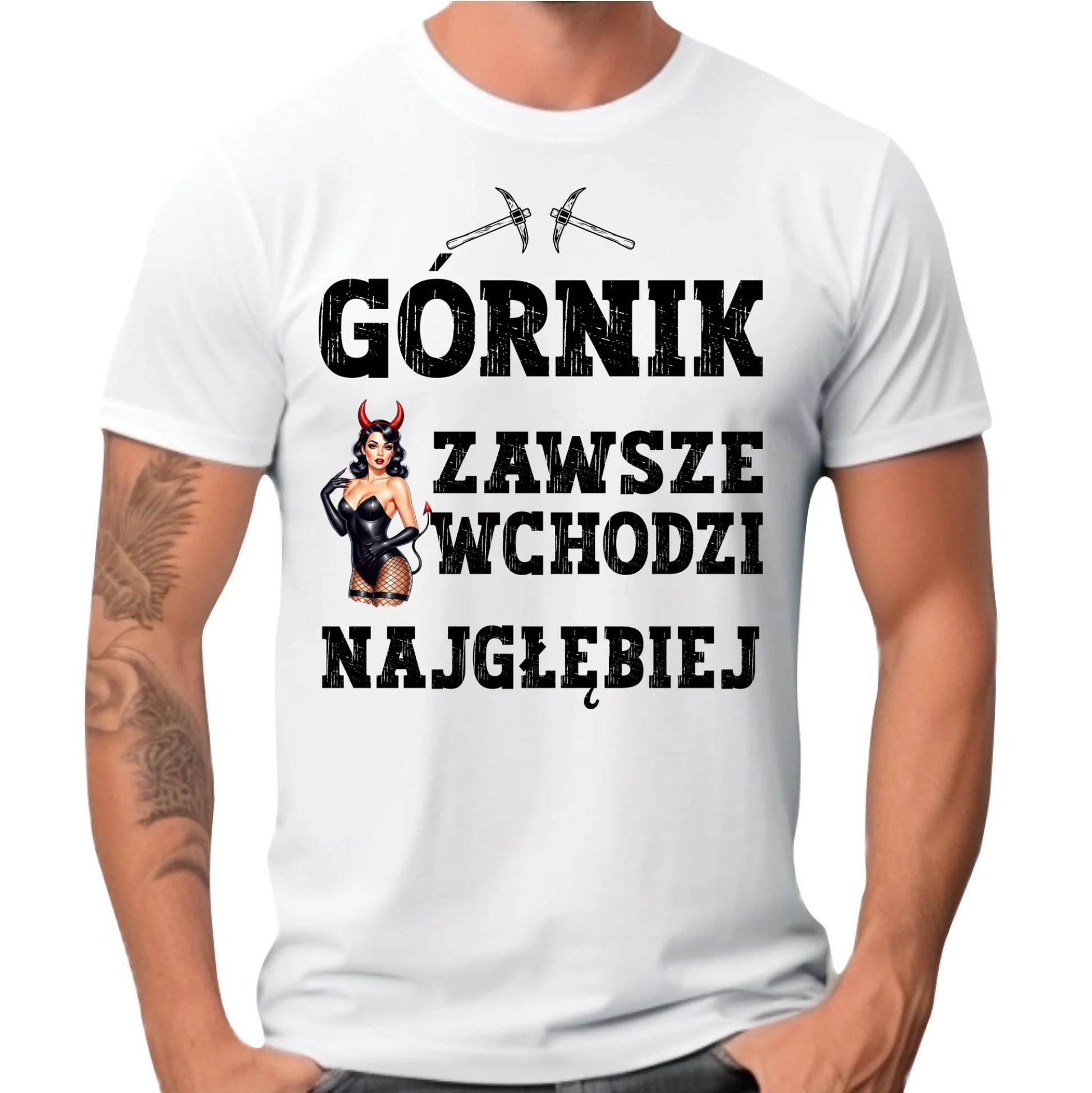 Koszulka męska - prezent dla górnika - Górnik zawsze wchodzi najgłębiej G22 - StoryCups.pl