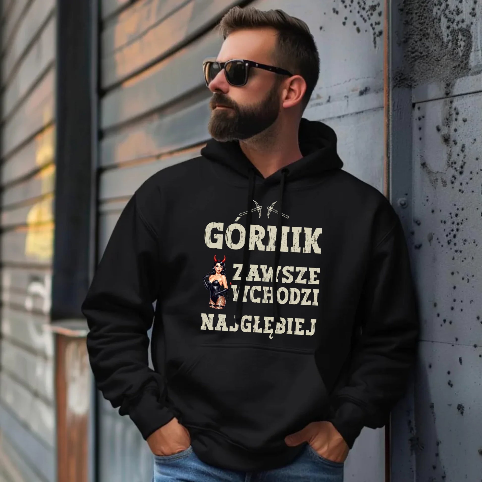 Bluza męska z kapturem - prezent dla górnika - Górnik zawsze wchodzi najgłębiej G22 - StoryCups.pl