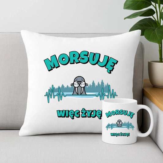 Zestaw poduszka i kubek - prezent dla morsa - Morsuję więc żyję - Mors HM02 - StoryCups.pl
