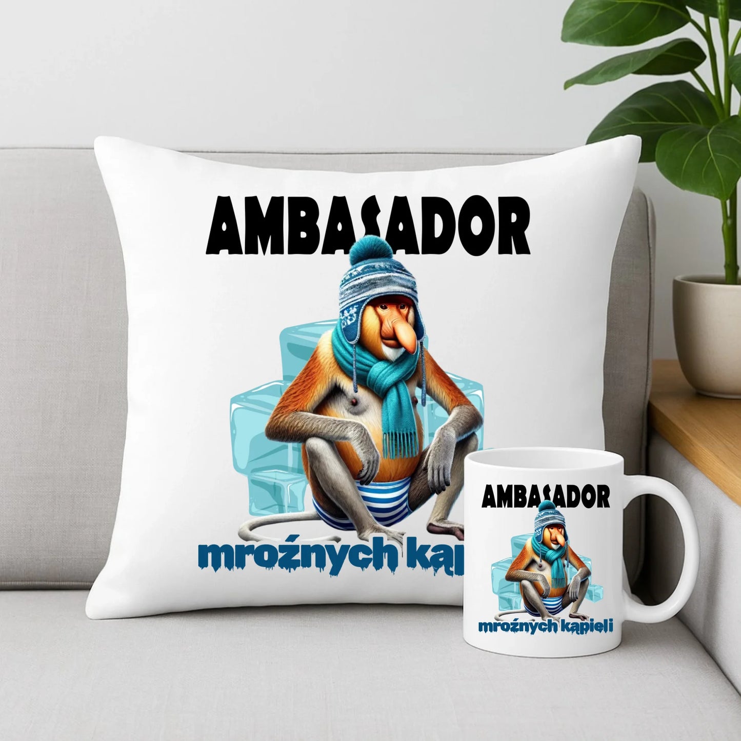Zestaw poduszka i kubek - prezent dla morsa - Janusz Nosacz Mors - Ambasador mroźnych kąpieli HM03 - StoryCups.pl