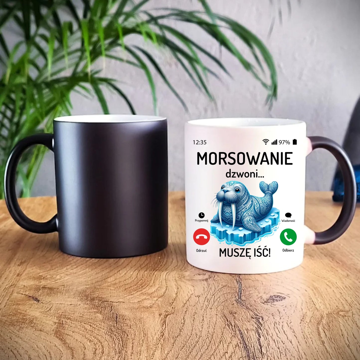 Kubek magiczny - prezent dla morsa - Morsowanie dzwoni muszę iść - Mors HM04 - StoryCups.pl