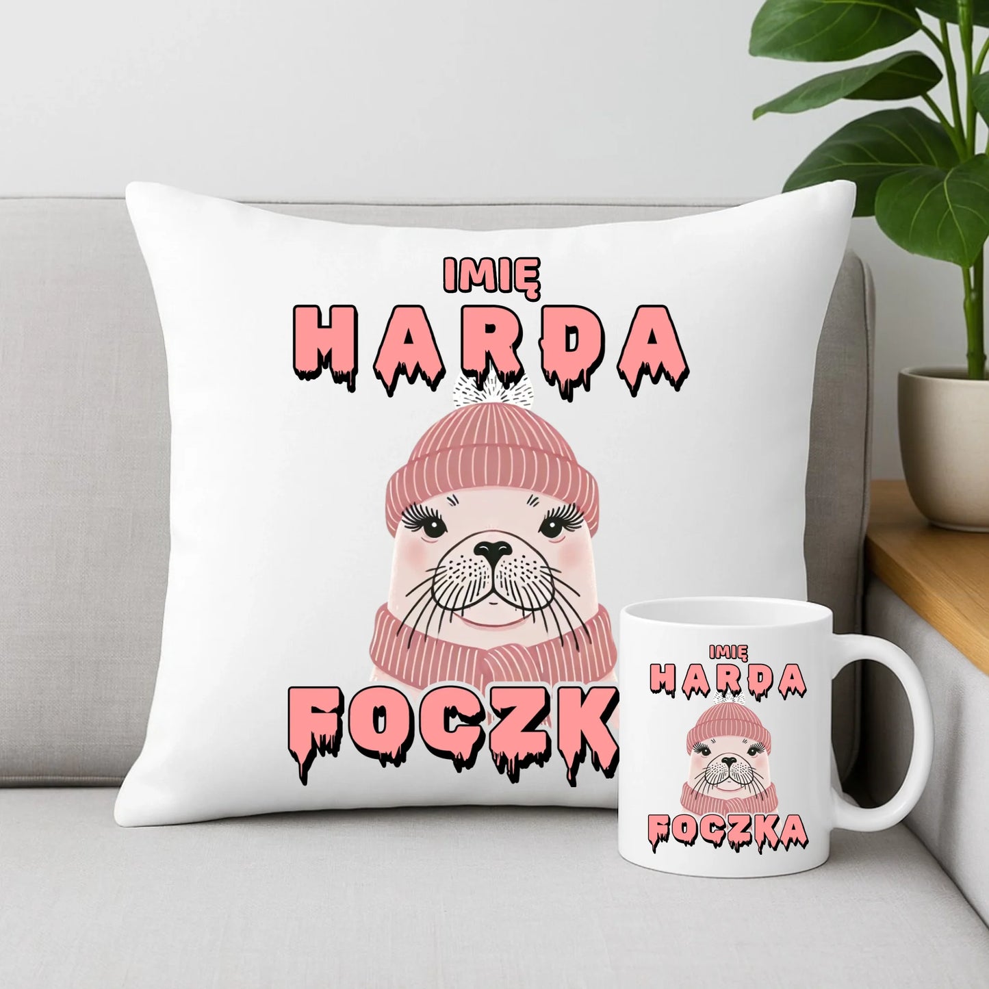 Zestaw poduszka i kubek - prezent dla morsa - Harda foczka - personalizowany HM05 - StoryCups.pl