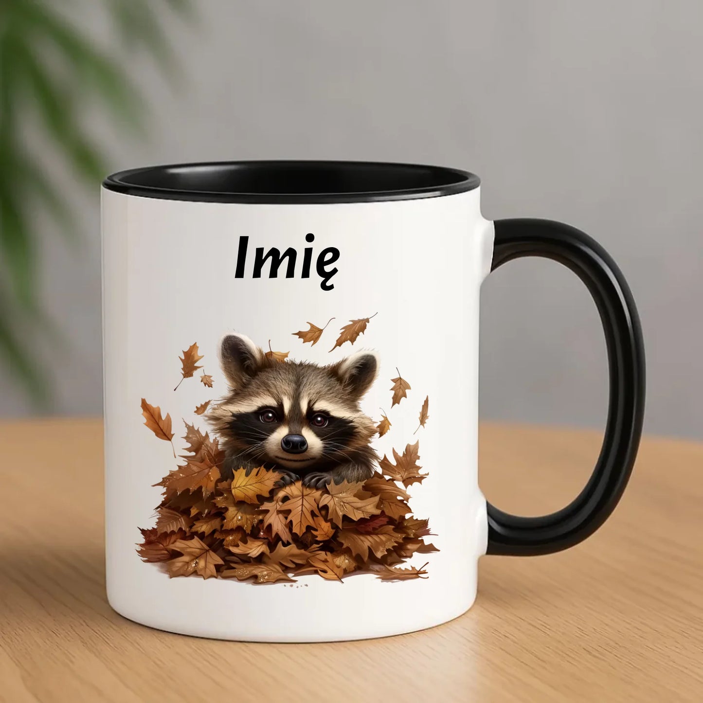 Kubek jesienny - Szop w liściach - personalizowany JS24 - StoryCups.pl