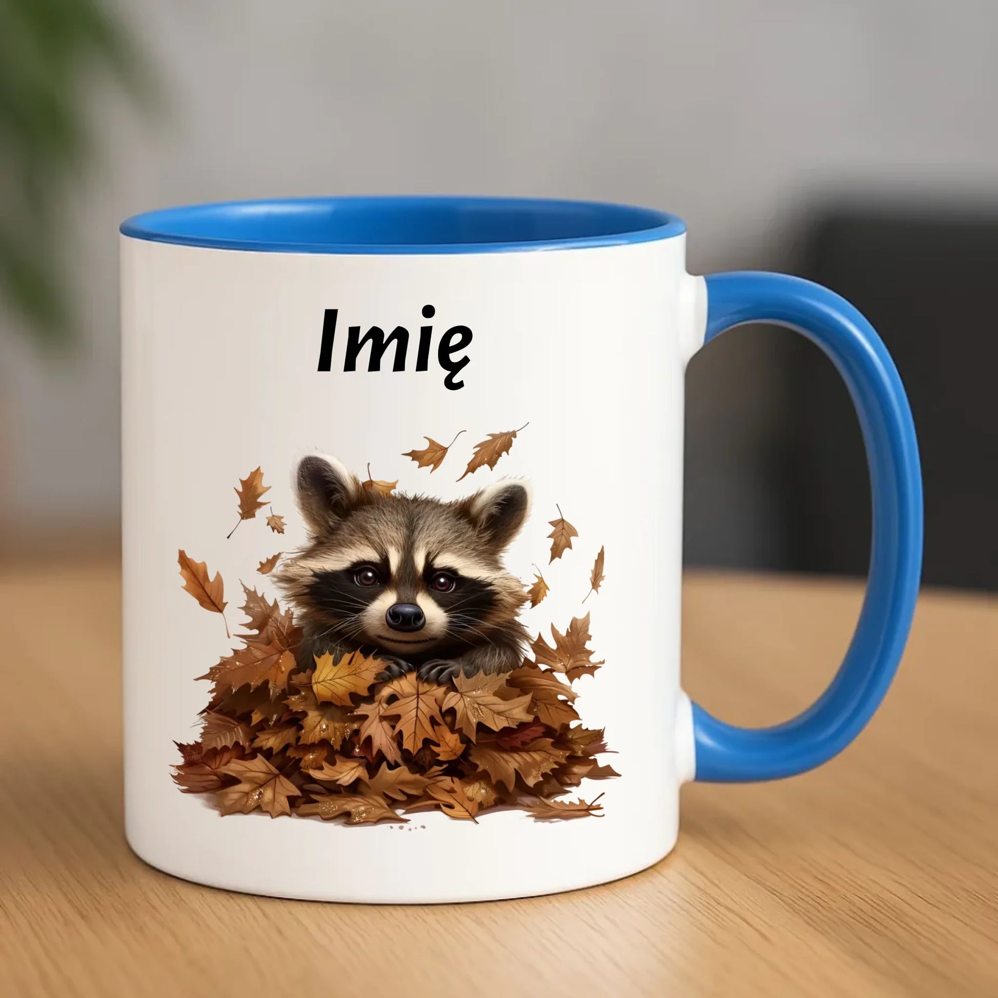 Kubek jesienny - Szop w liściach - personalizowany JS24 - StoryCups.pl