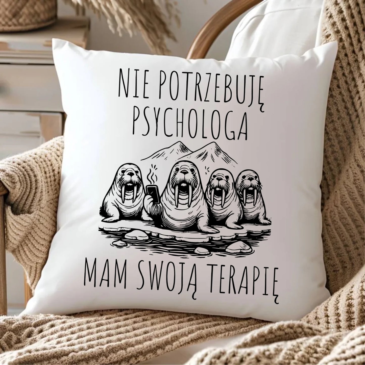 Poduszka - prezent dla morsa - Nie potrzebuję psychologa HM14 - StoryCups.pl
