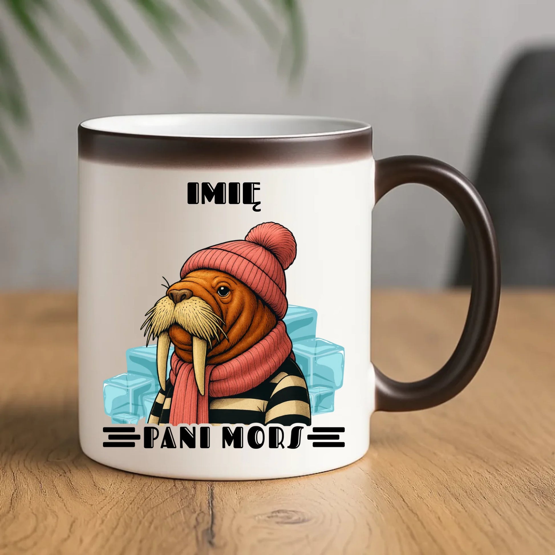 Kubek magiczny - prezent dla morsa - Pani Mors - personalizowany HM16 - StoryCups.pl