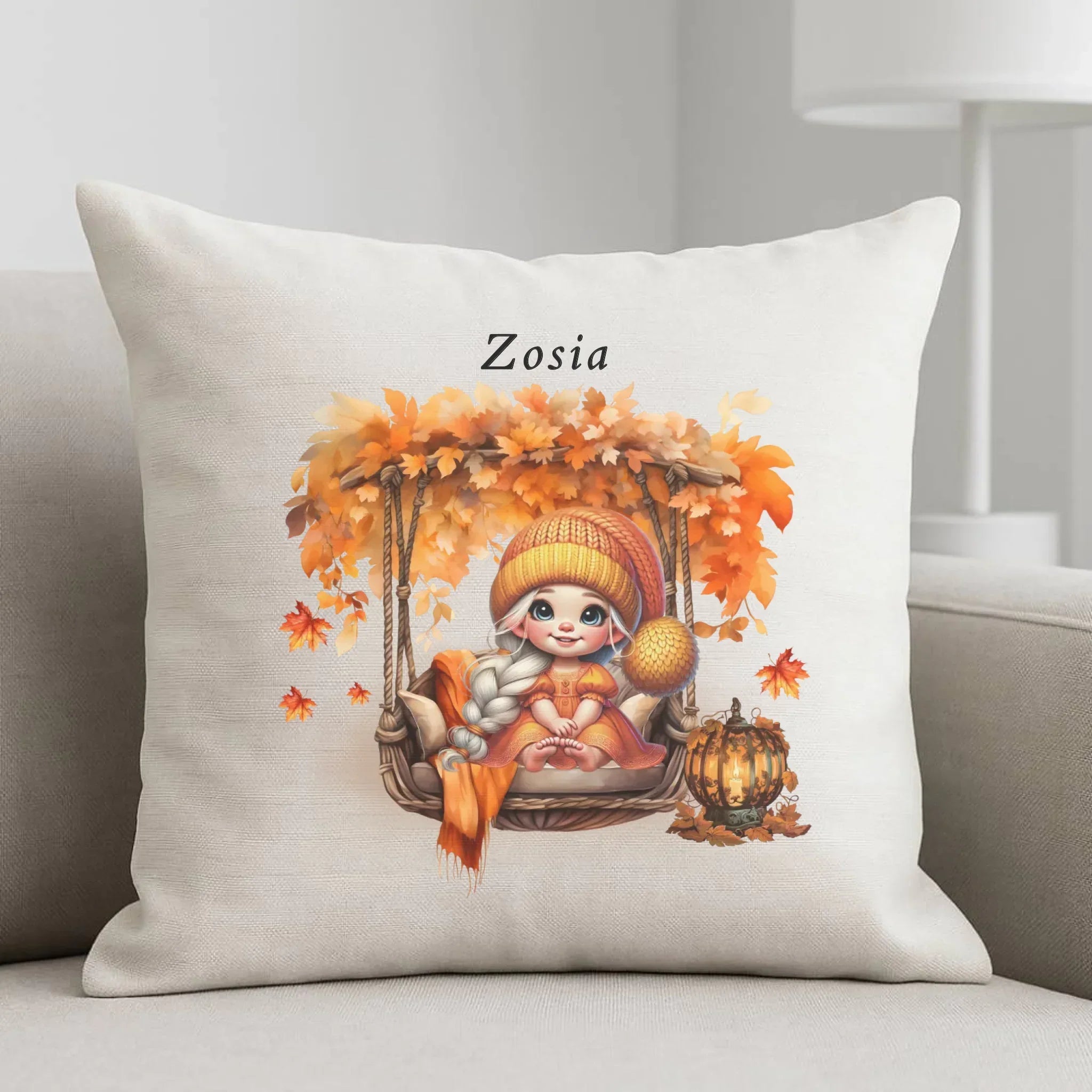 Poduszka jesieniara - Dziewczynka z liśćmi - personalizowana JS17 - StoryCups.pl