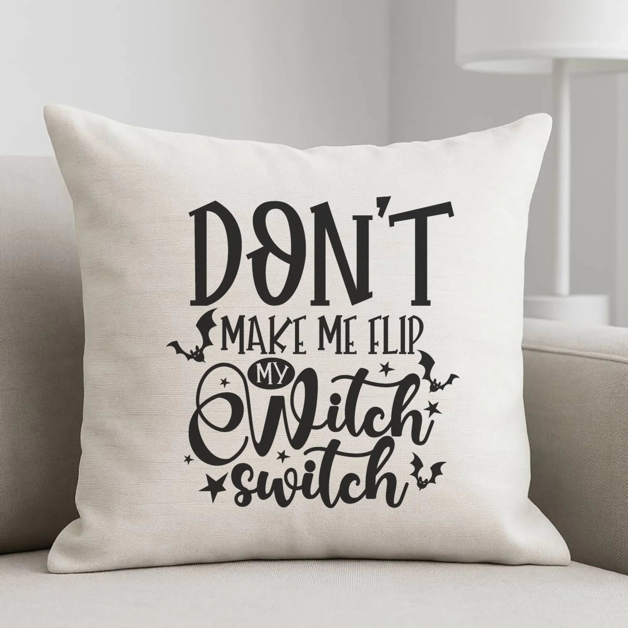 Poduszka na Halloween - Don't make me flip my witch switch - śmieszna HL11 - StoryCups.pl