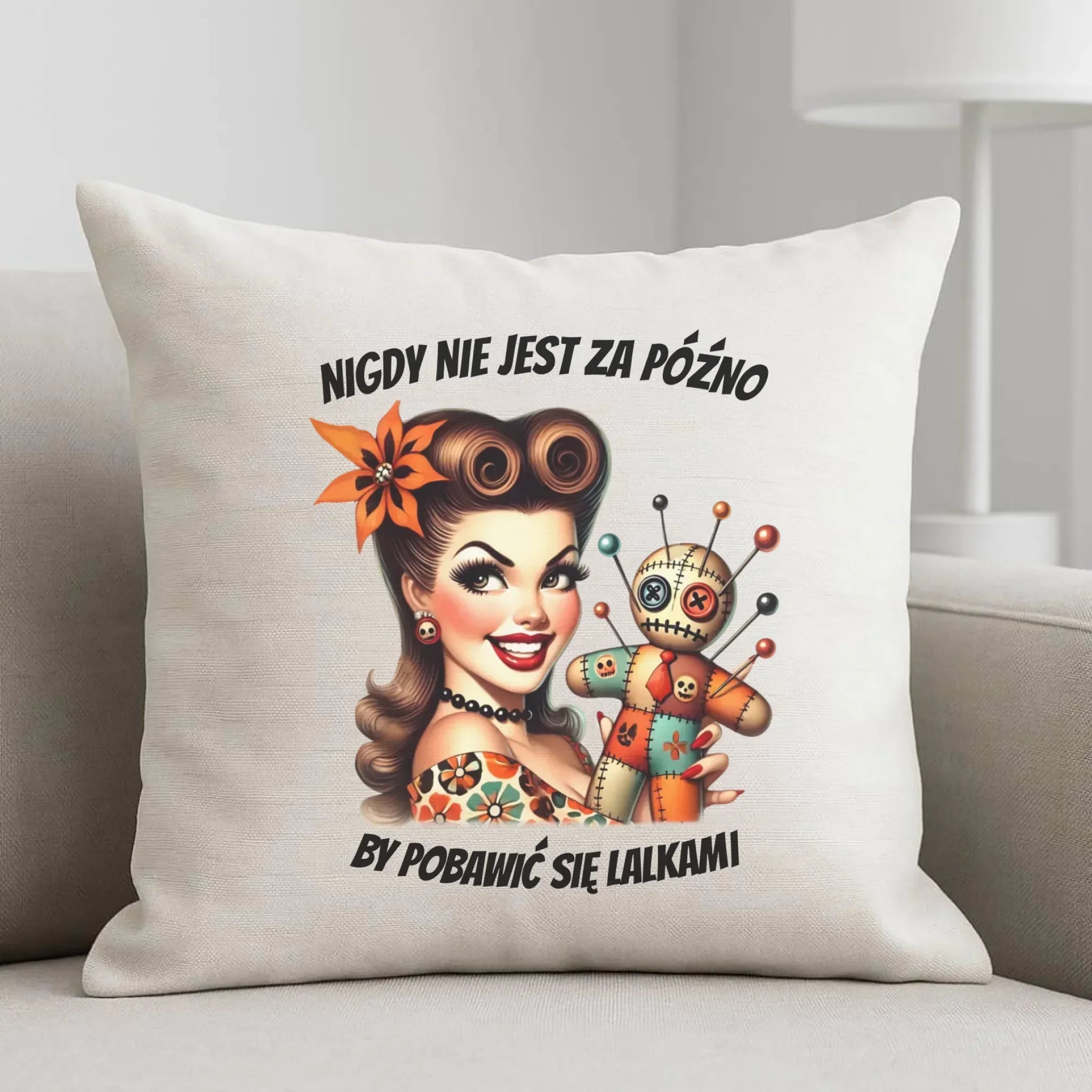 Poduszka dla niej - Laleczka Voodoo retro DZ21 - StoryCups.pl