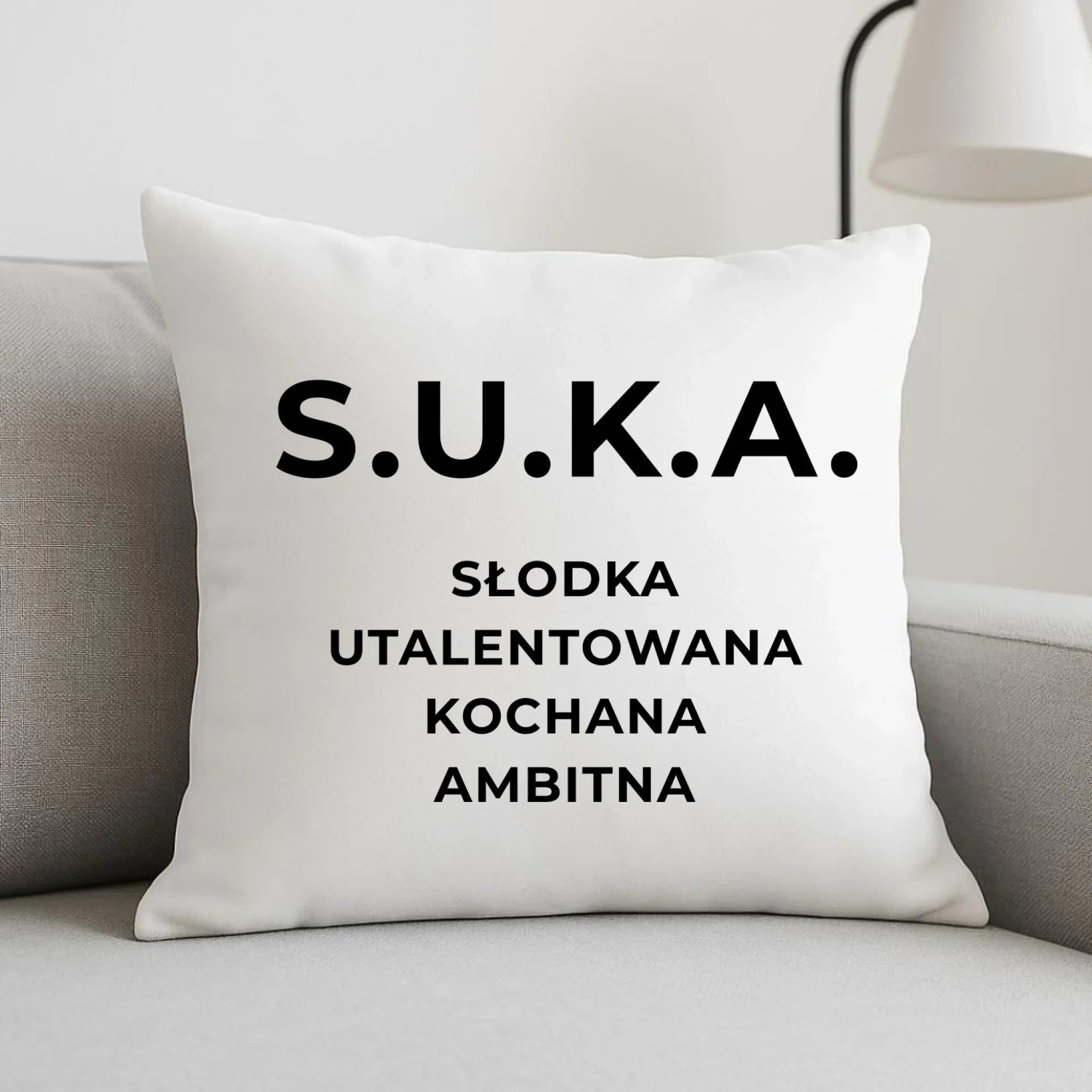 Poduszka - S.U.K.A. - śmieszny prezent dla niej - bez cenzury DZ16 - StoryCups.pl