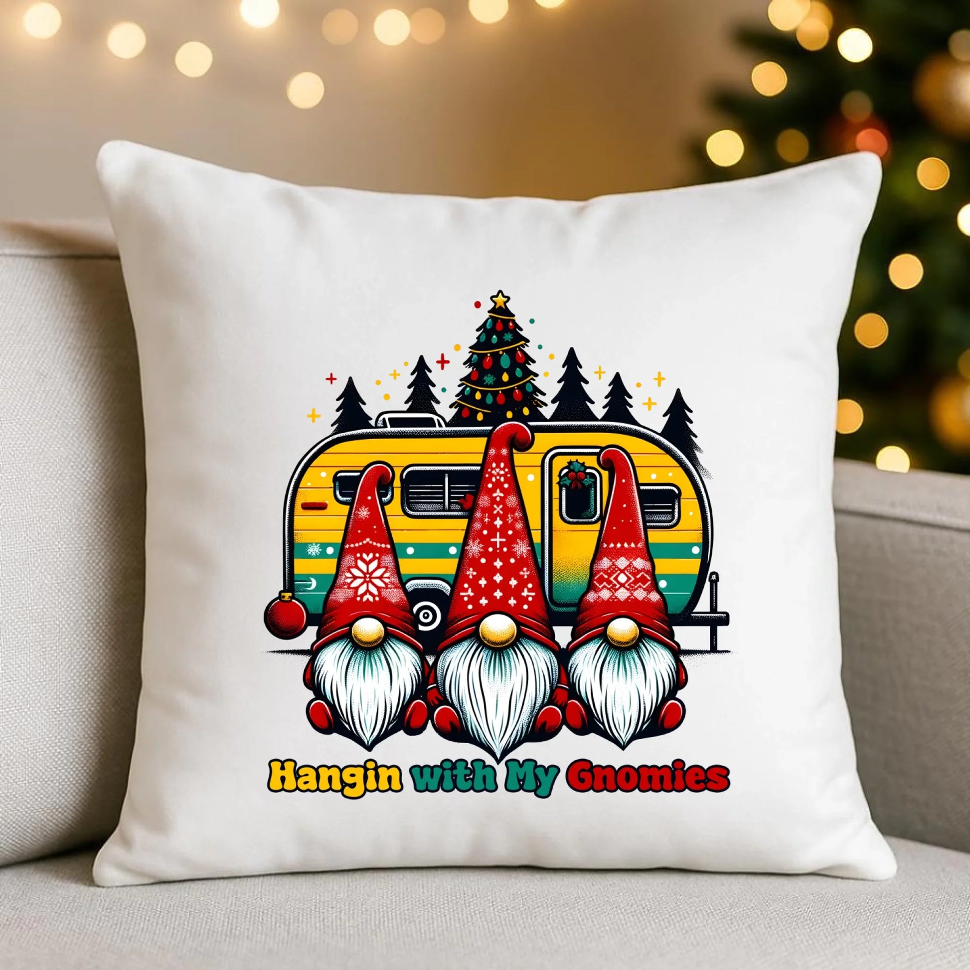 Święta z gnomami | Świąteczna poduszka BN41 - StoryCups.pl