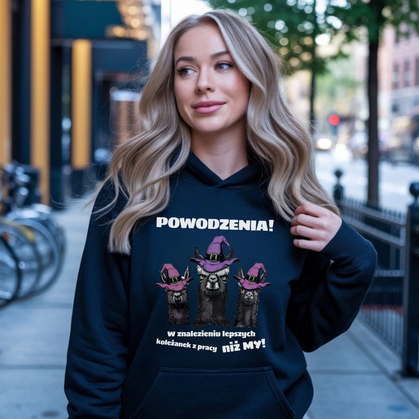 Bluza damska z kapturem na odejście z pracy - Powodzenia w znalezieniu lepszych koleżanek OP07 - StoryCups.pl