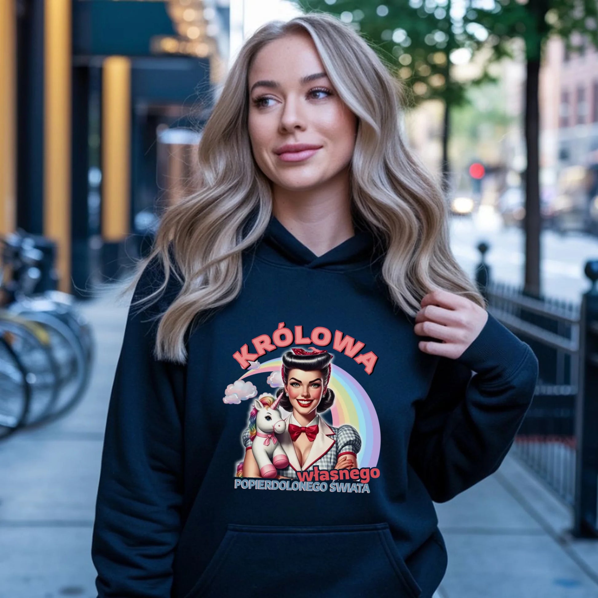 Bluza damska z kapturem retro – Królowa własnego popierd*onego świata - bez cenzury DZ08 - StoryCups.pl