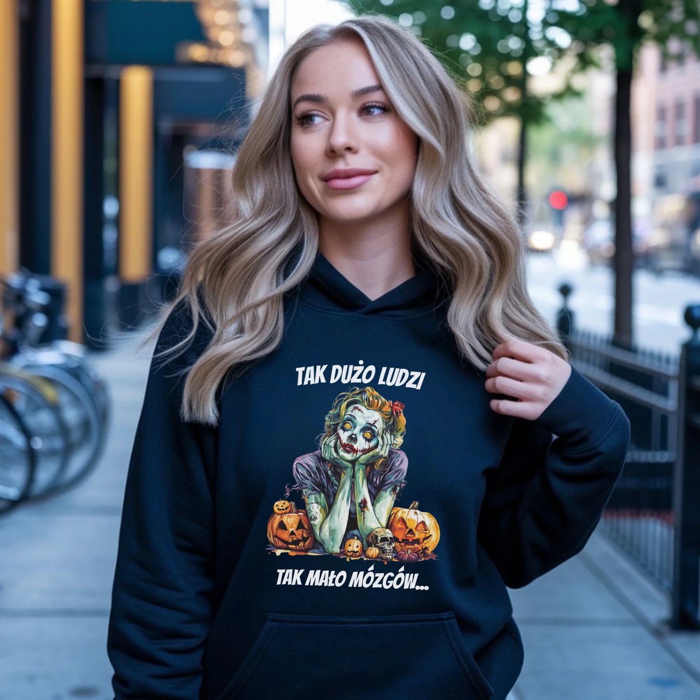 Bluza damska z kapturem na Halloween - Zombie - Tak mało mózgów HL31 - StoryCups.pl
