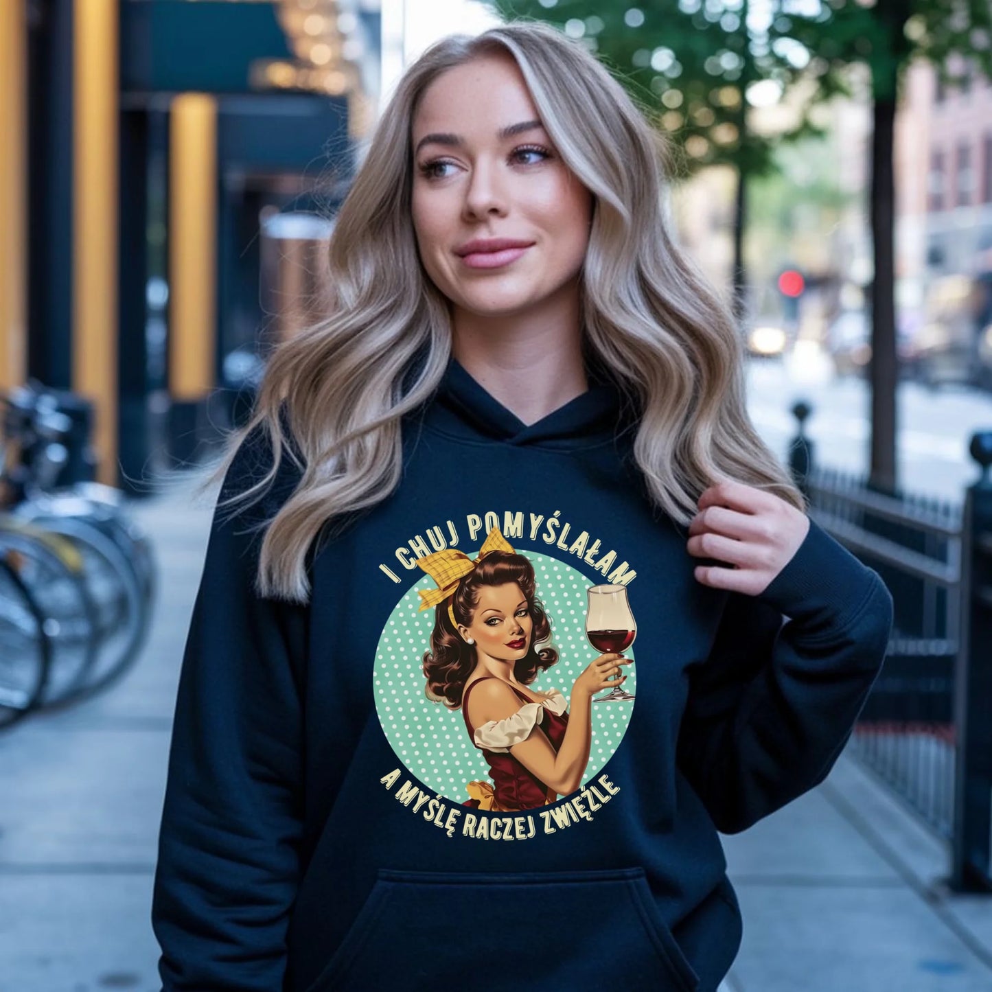 Bluza damska z kapturem retro - I ch*j pomyślałam, a myślę raczej zwięźle - bez cenzury DZ13 - StoryCups.pl