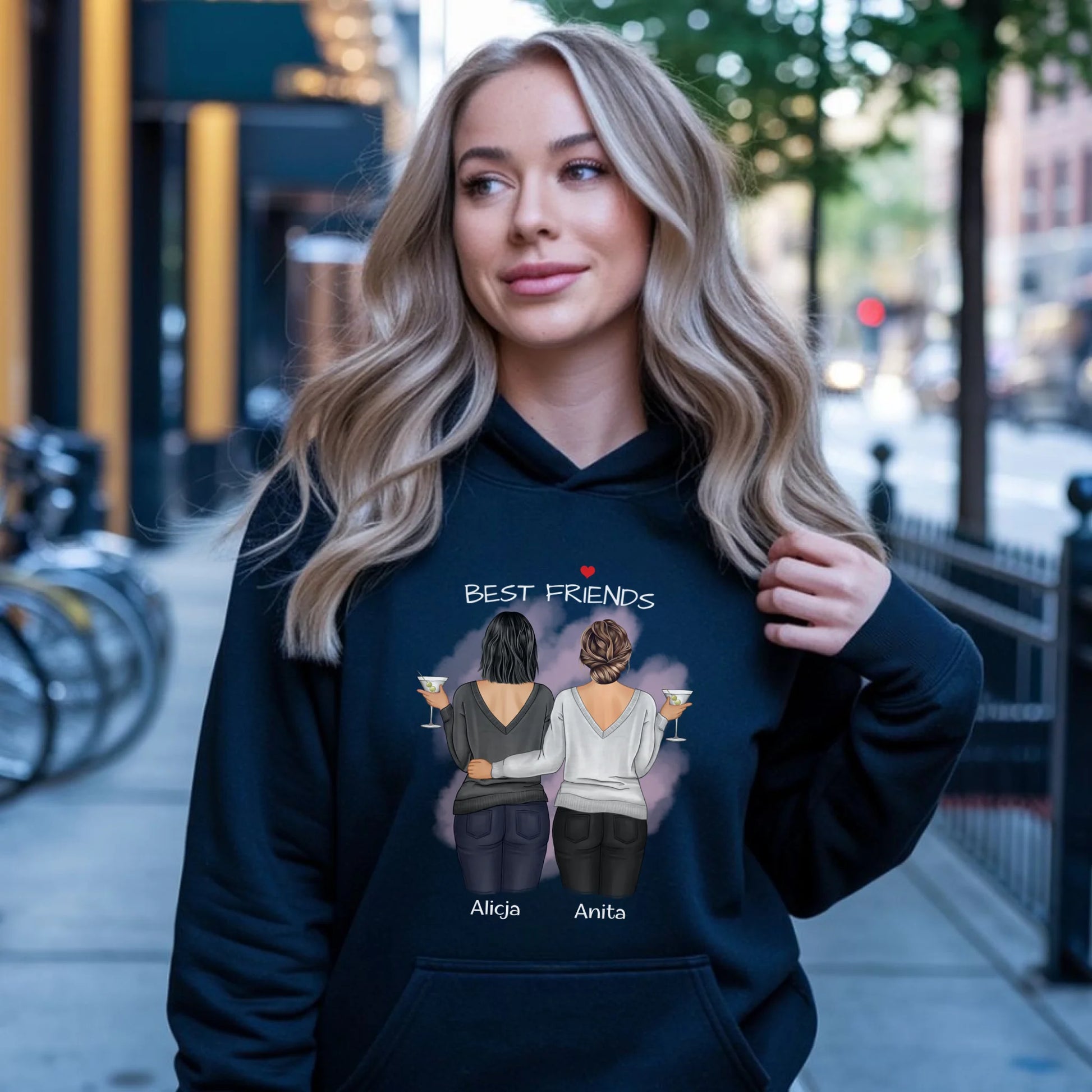 Bluza damska z kapturem - prezent dla przyjaciółki - Best Friends - personalizowane postacie 2-4 osoby PR03 - StoryCups.pl
