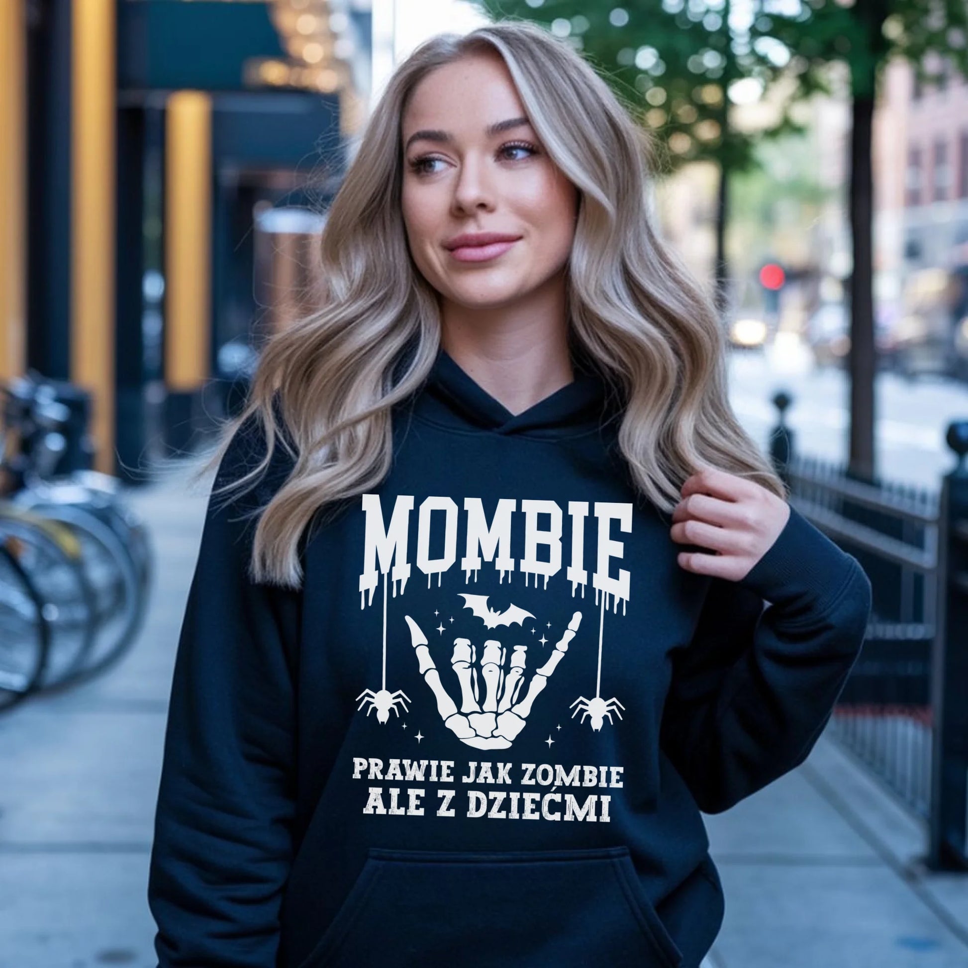 Bluza damska z kapturem dla mamy - Mombie - zombie z dziećmi HL18 - StoryCups.pl