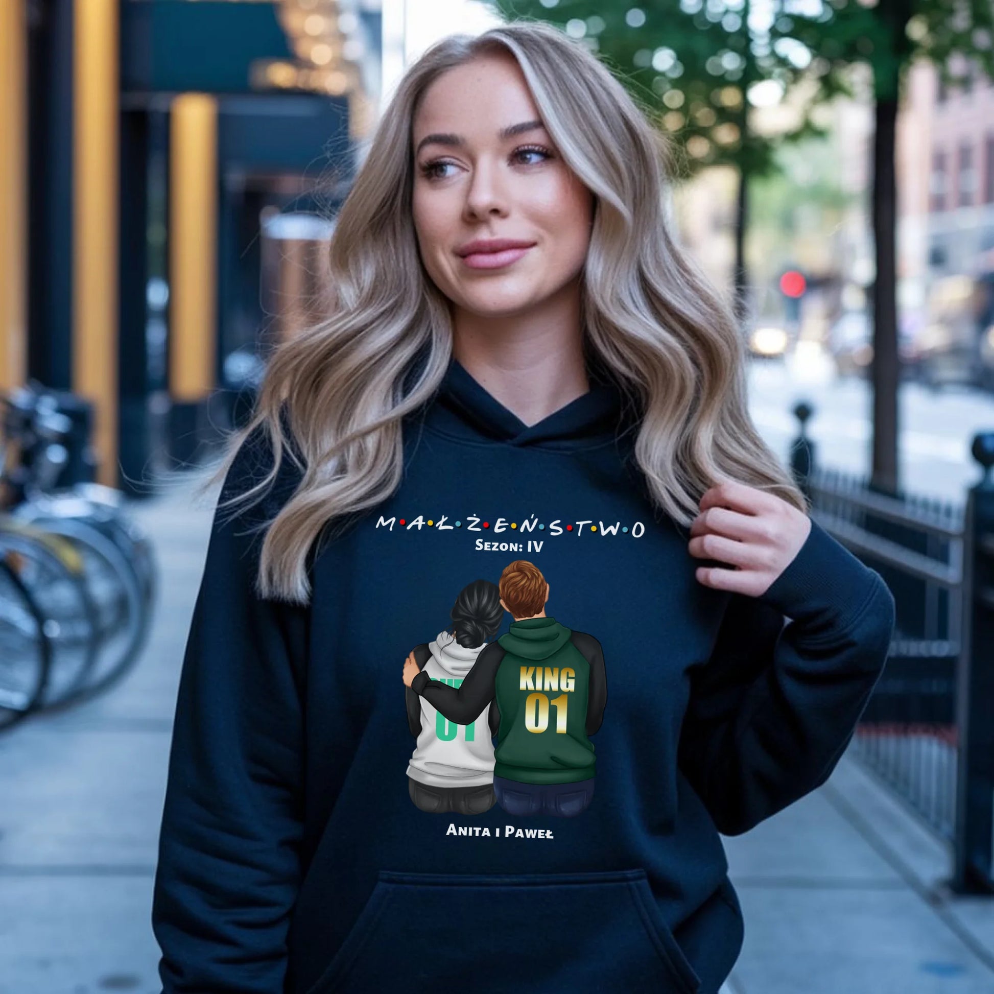 Bluza damska z kapturem dla par - personalizowany prezent dla żony na rocznicę ślubu – Małżeństwo W05 - StoryCups.pl