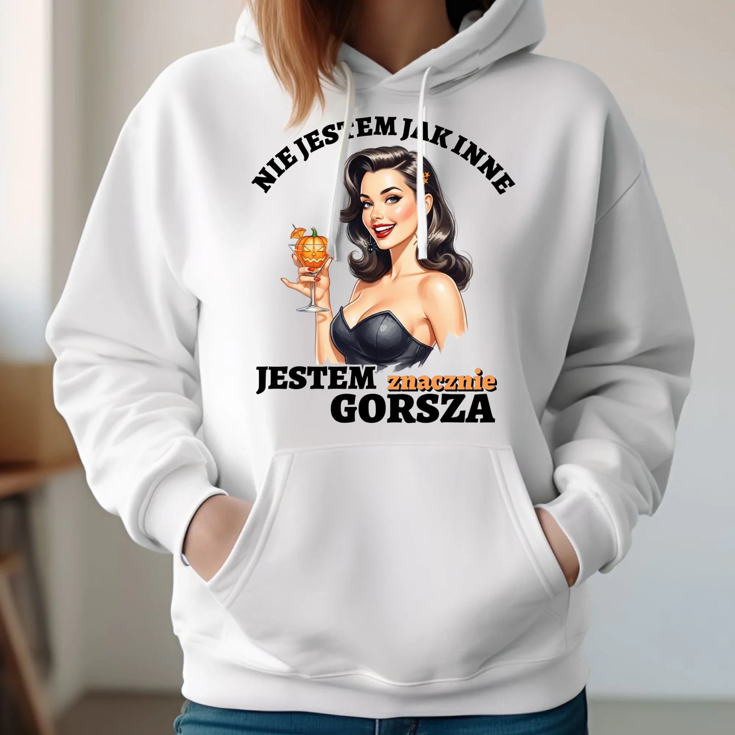 Bluza damska z kapturem halloweenowa - Nie jestem jak inne HL24 - StoryCups.pl