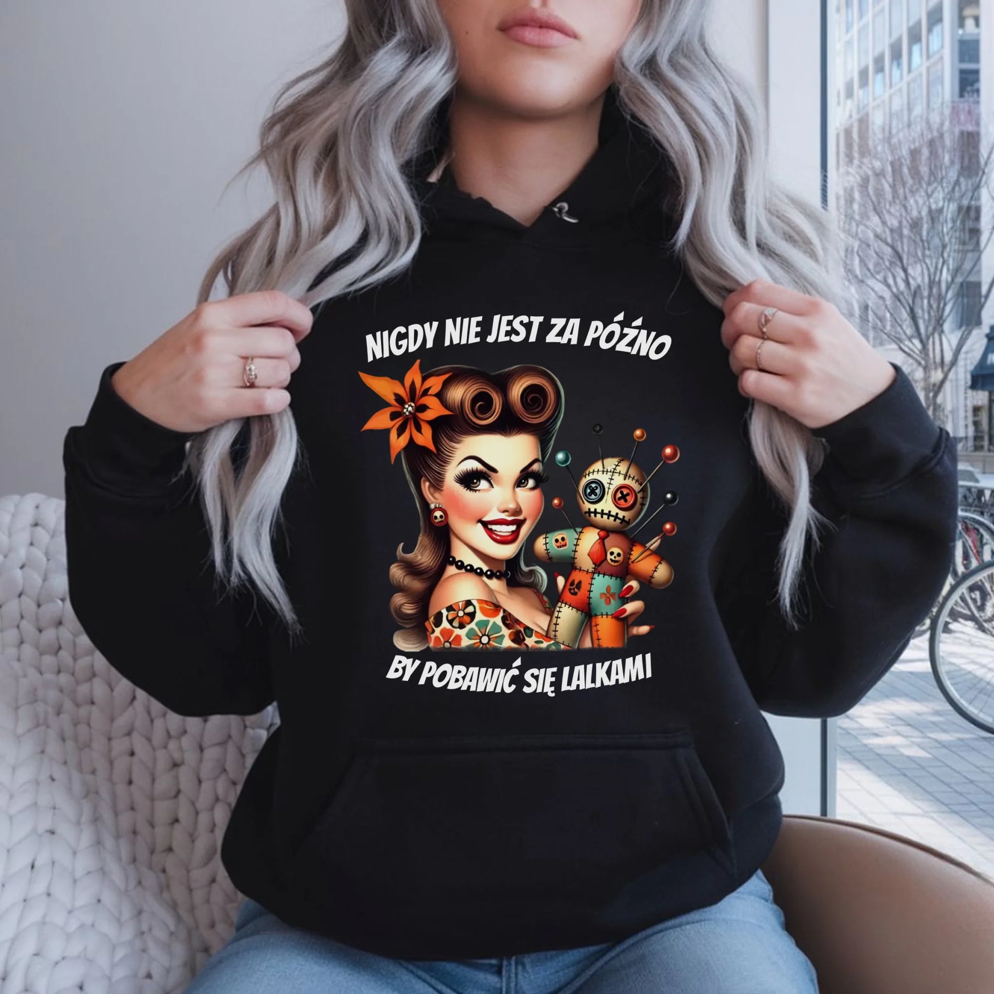 Bluza damska z kapturem - Laleczka Voodoo retro DZ21 - StoryCups.pl