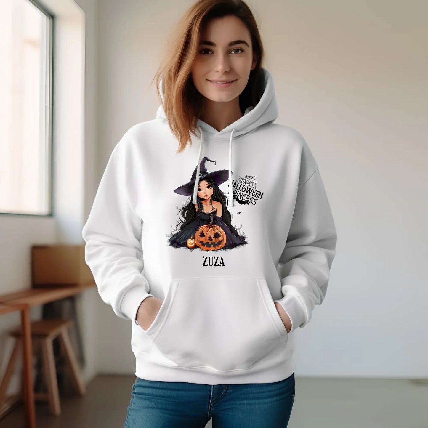 Bluza damska z kapturem halloweenowa - Czarownica z dynią - personalizowana HL10 - StoryCups.pl