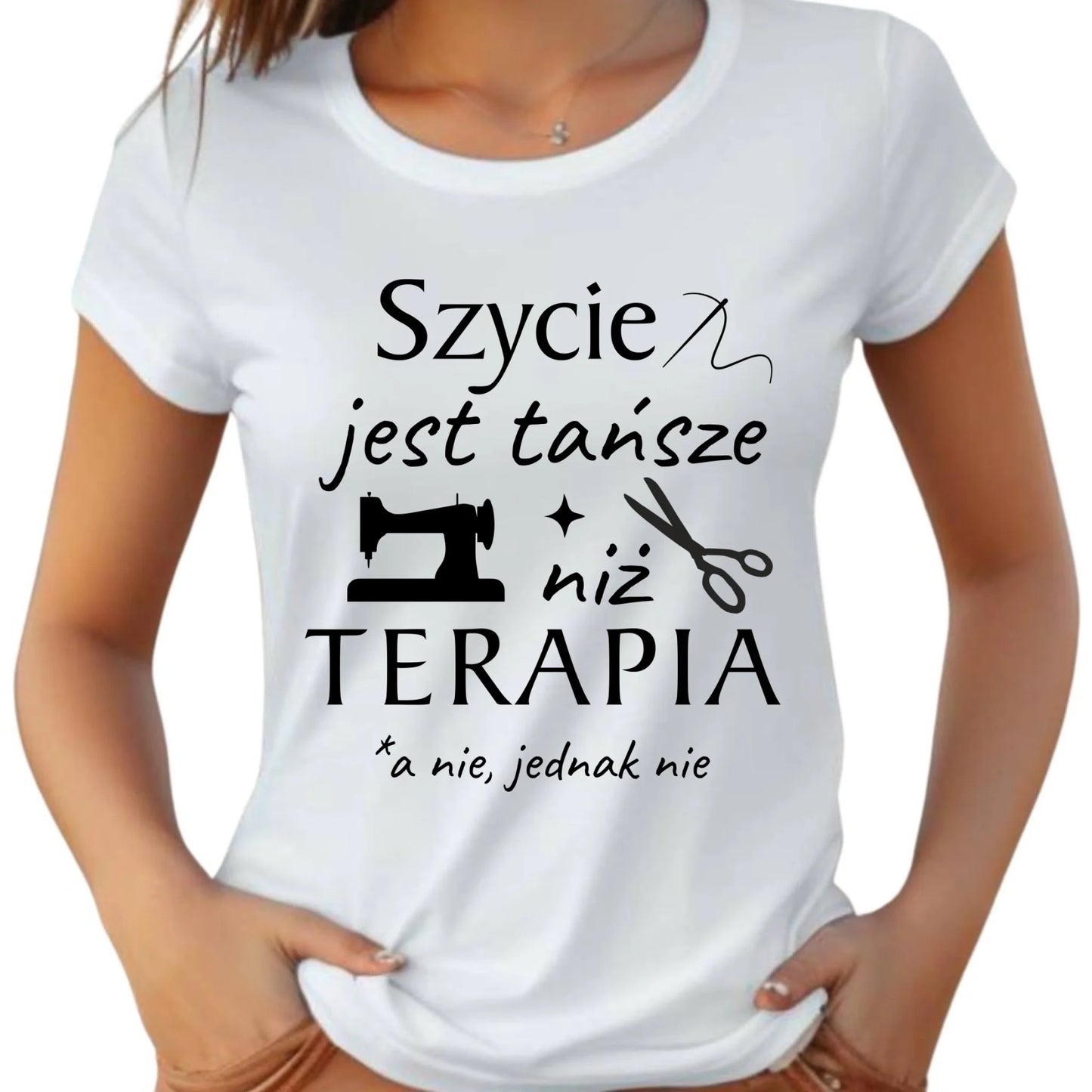 Koszulka damska szyciowa dla krawcowej - Szycie tańsze niż terapia HS04 - StoryCups.pl