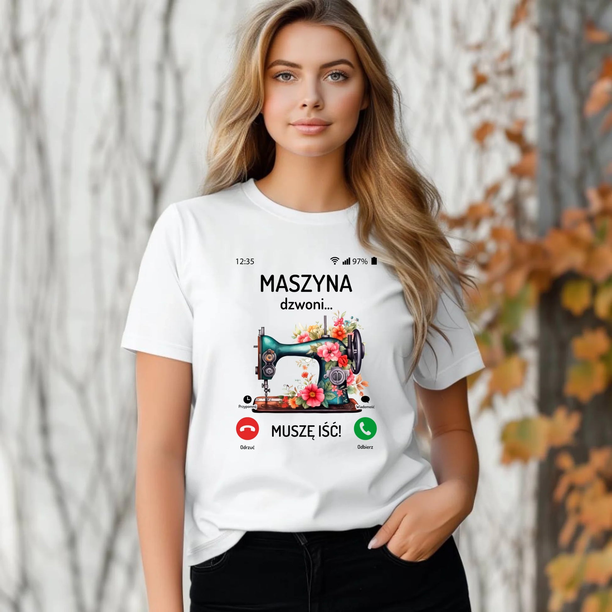 Koszulka damska szyciowa dla krawcowej - Maszyna dzwoni muszę iść HS05 - StoryCups.pl