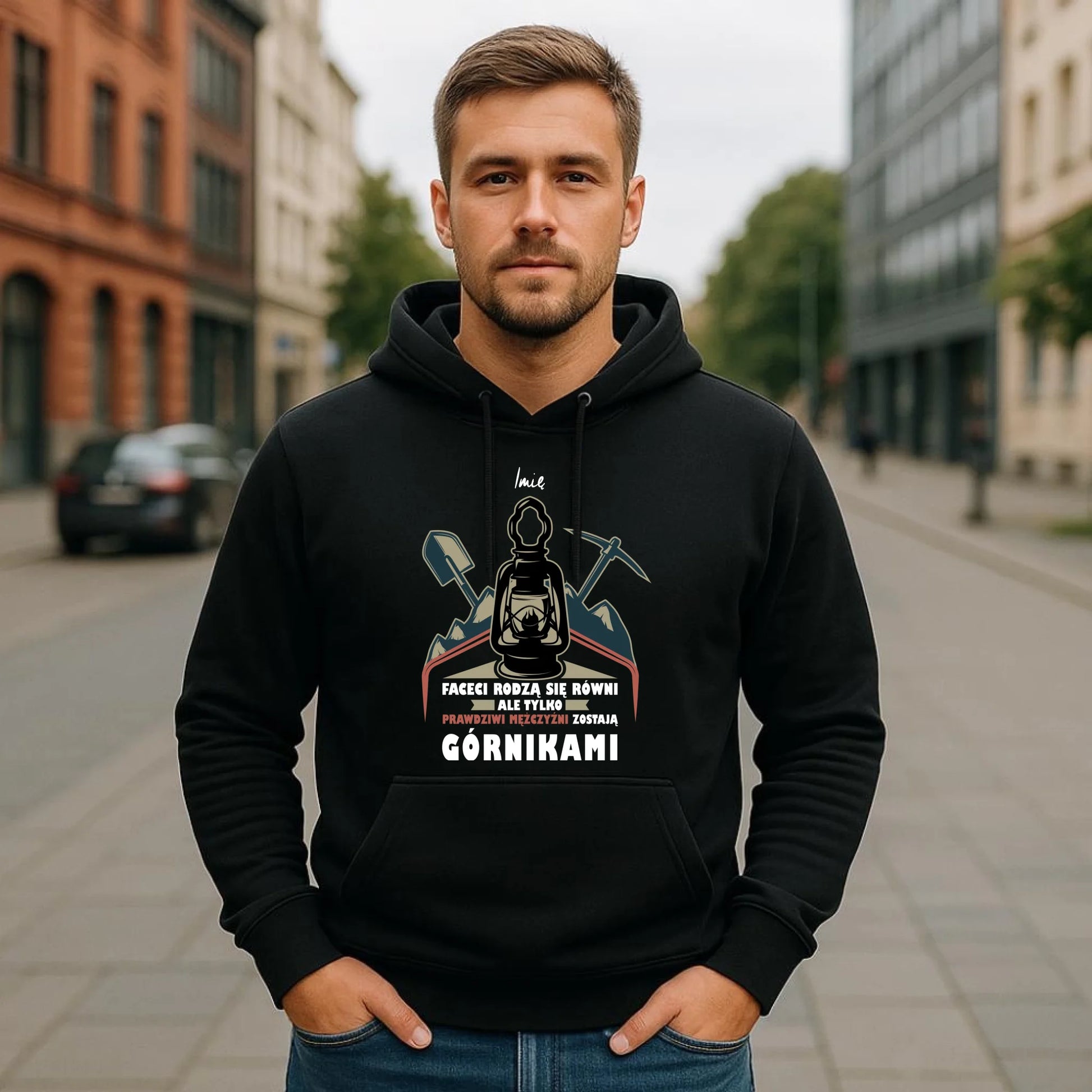 Bluza męska z kapturem - prezent dla górnika - Prawdziwi mężczyźni zostają górnikami - personalizowana G08 - StoryCups.pl