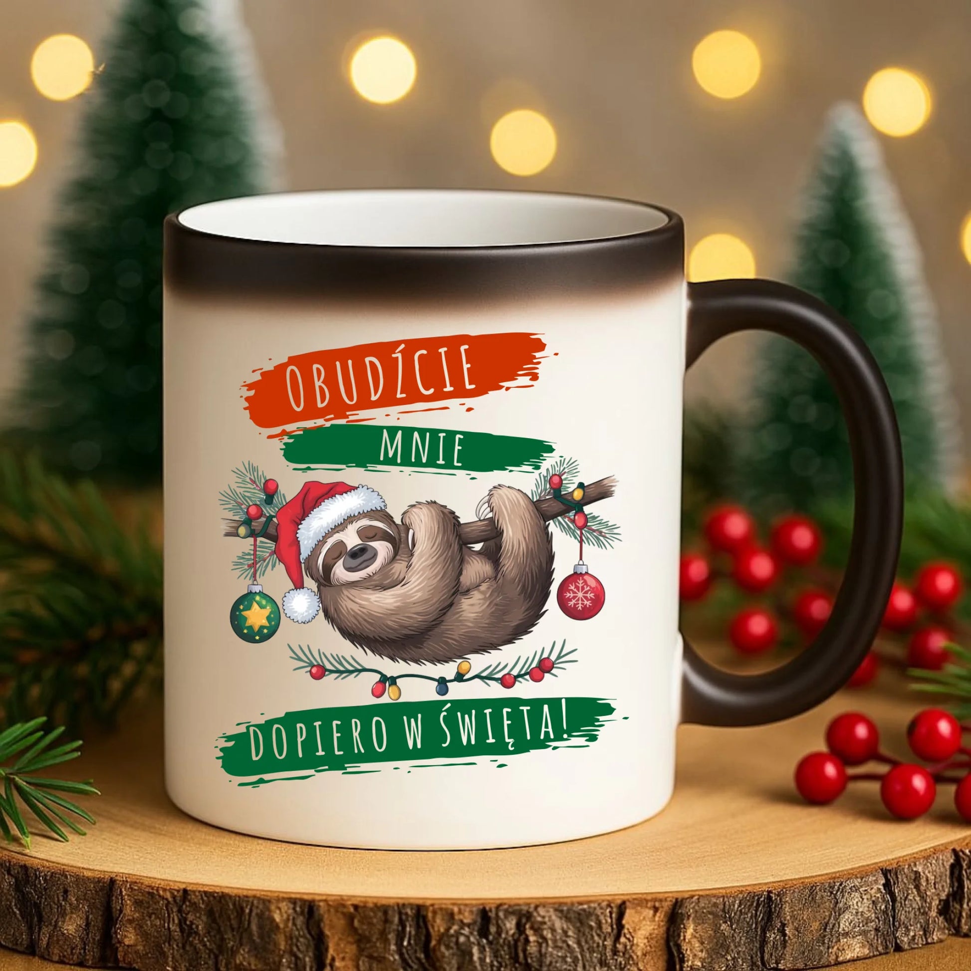 Kubek magiczny świąteczny - Leniwiec - Obudźcie mnie dopiero w święta BN02 - StoryCups.pl