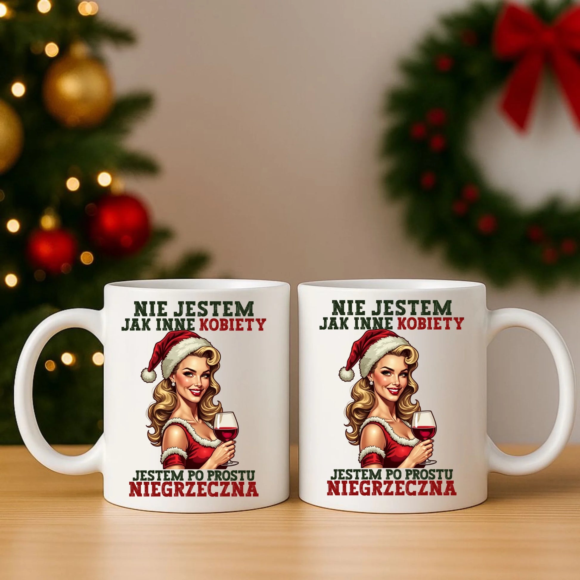 Zestaw poduszka i kubek świąteczny - prezent dla niej - Nie jestem jak inne kobiety BN03 - StoryCups.pl