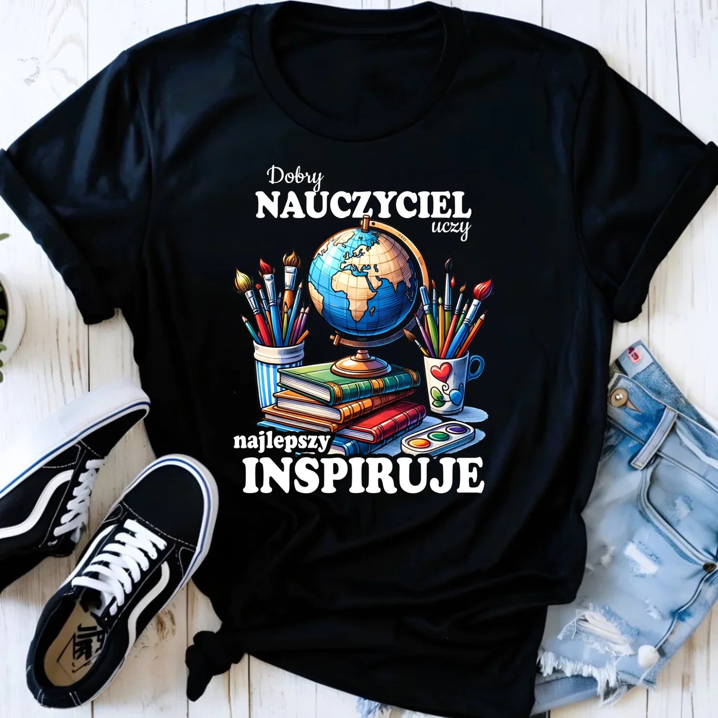 Koszulka damska dla nauczycielki - Dobry nauczyciel uczy najlepszy inspiruje N72 - StoryCups.pl