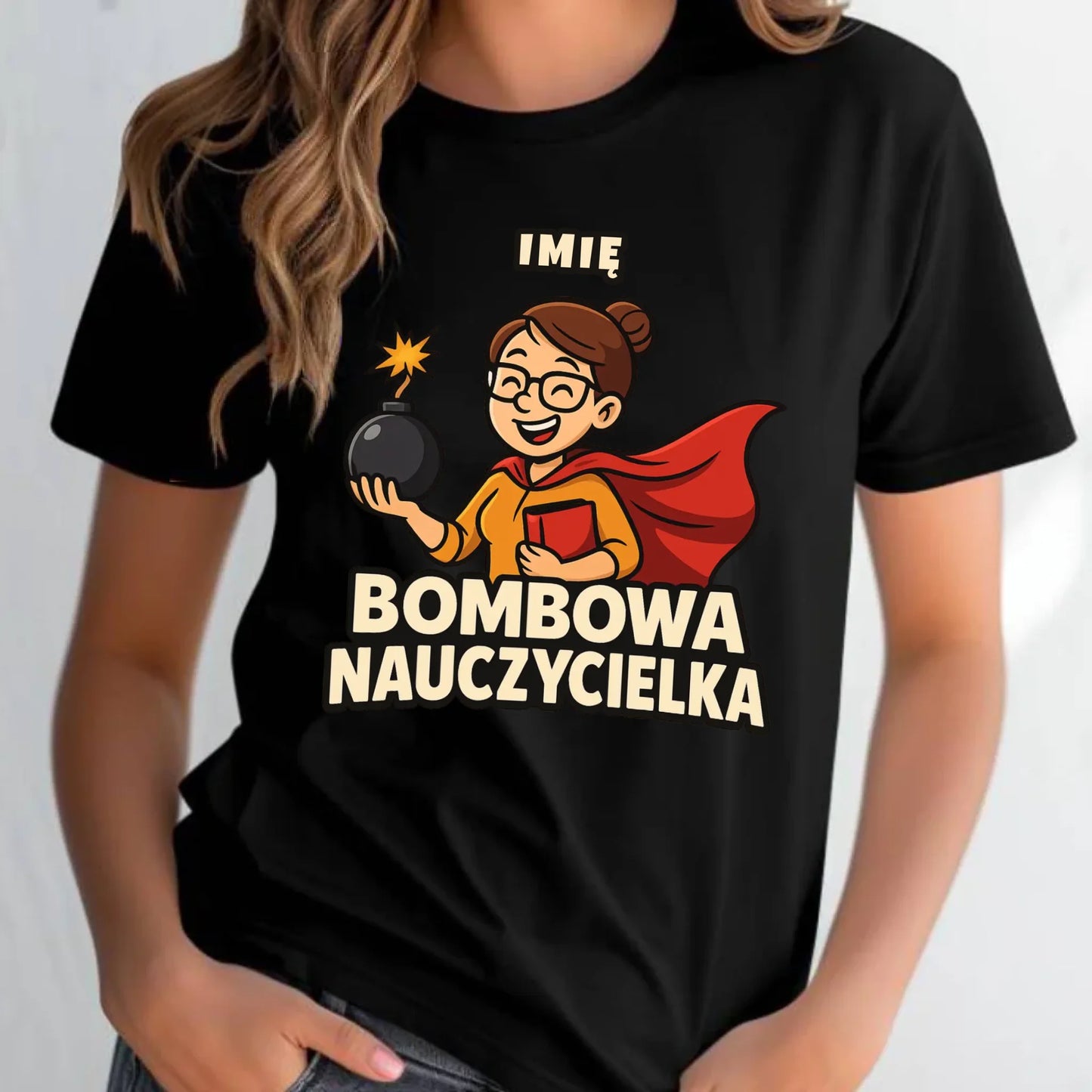 Koszulka dla nauczycielki - Bombowa Nauczycielka - personalizowana N25 - StoryCups.pl