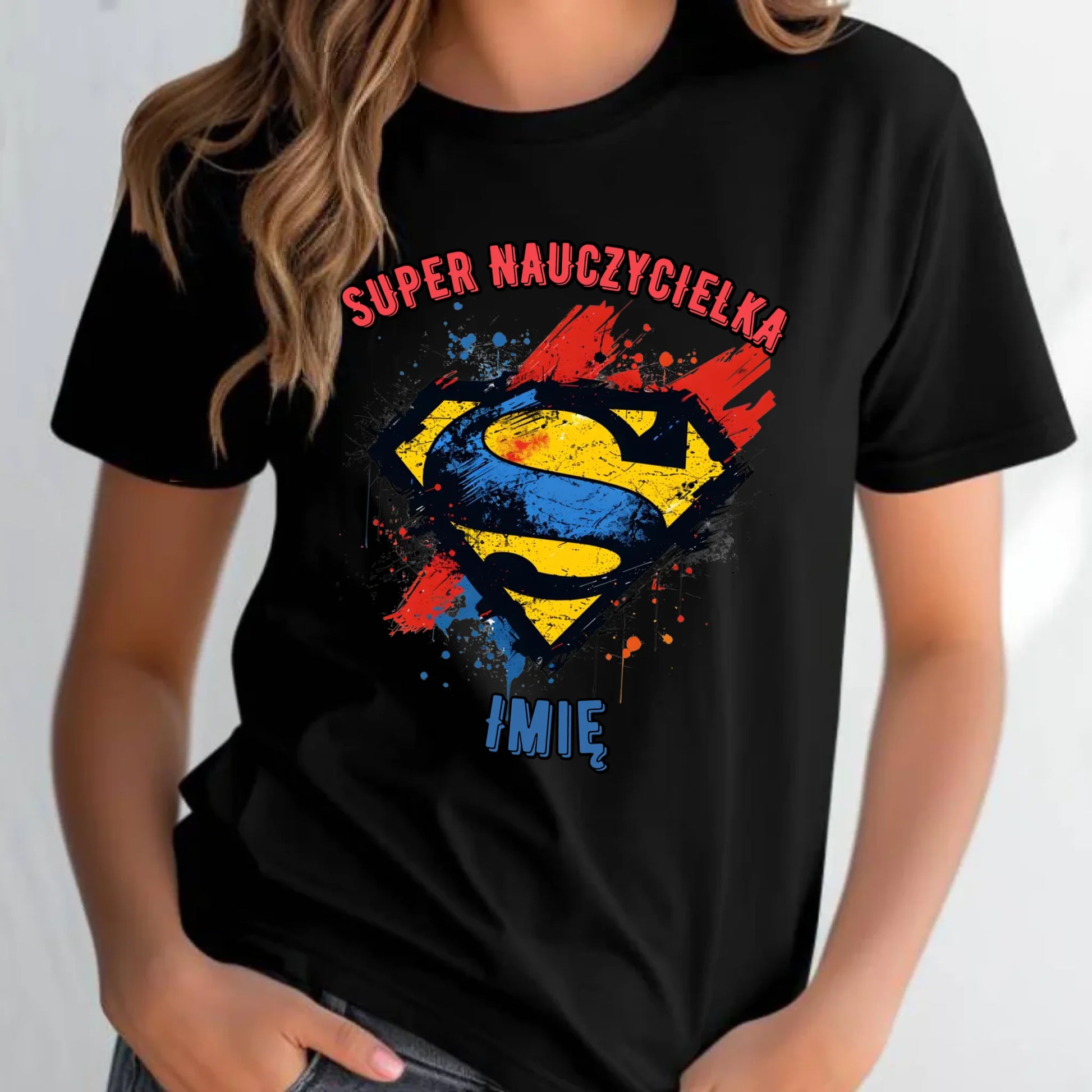 Koszulka damska dla nauczycielki - Super Nauczycielka - personalizowana N27 - StoryCups.pl