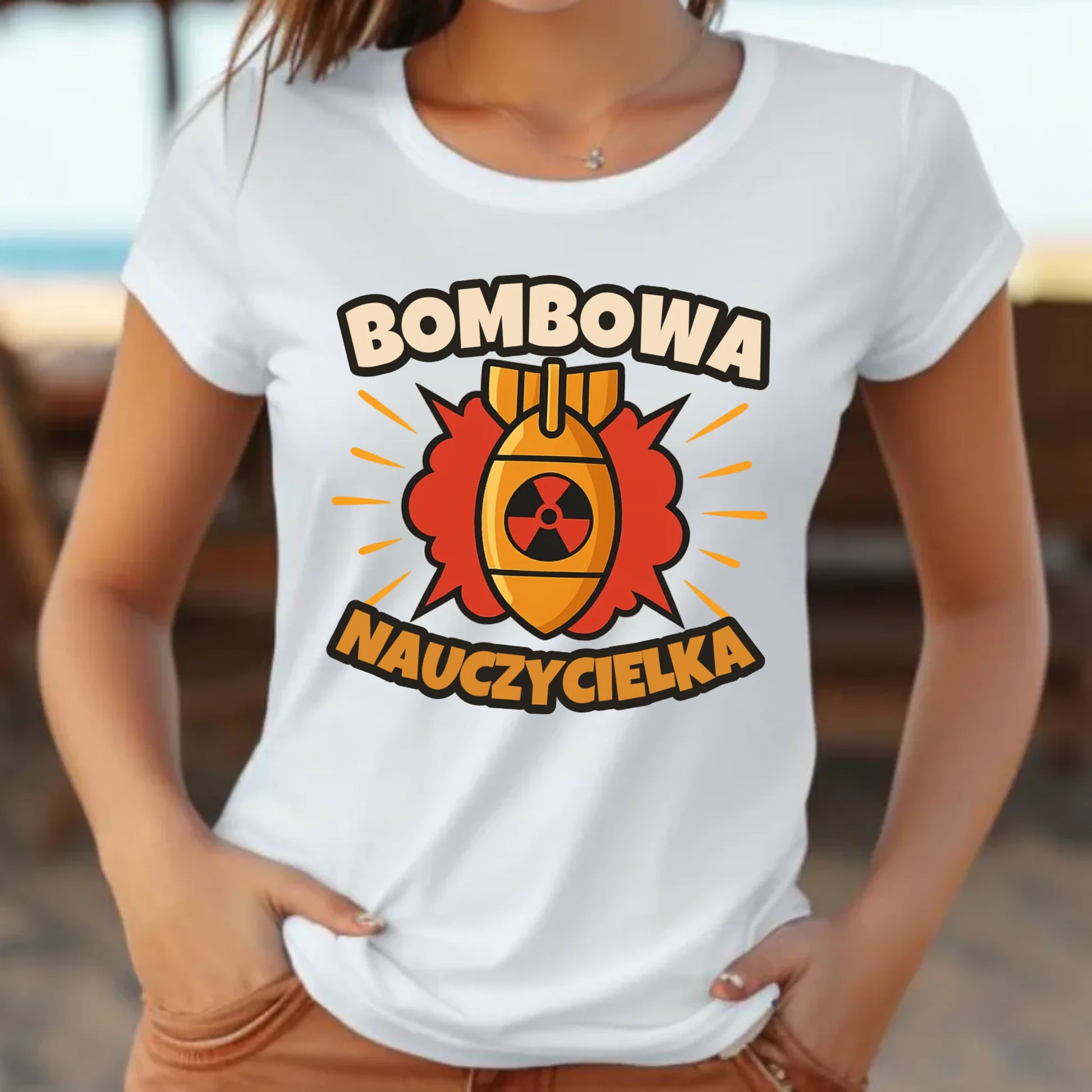 Koszulka damska dla nauczycielki - Bombowa Nauczycielka N34 - StoryCups.pl