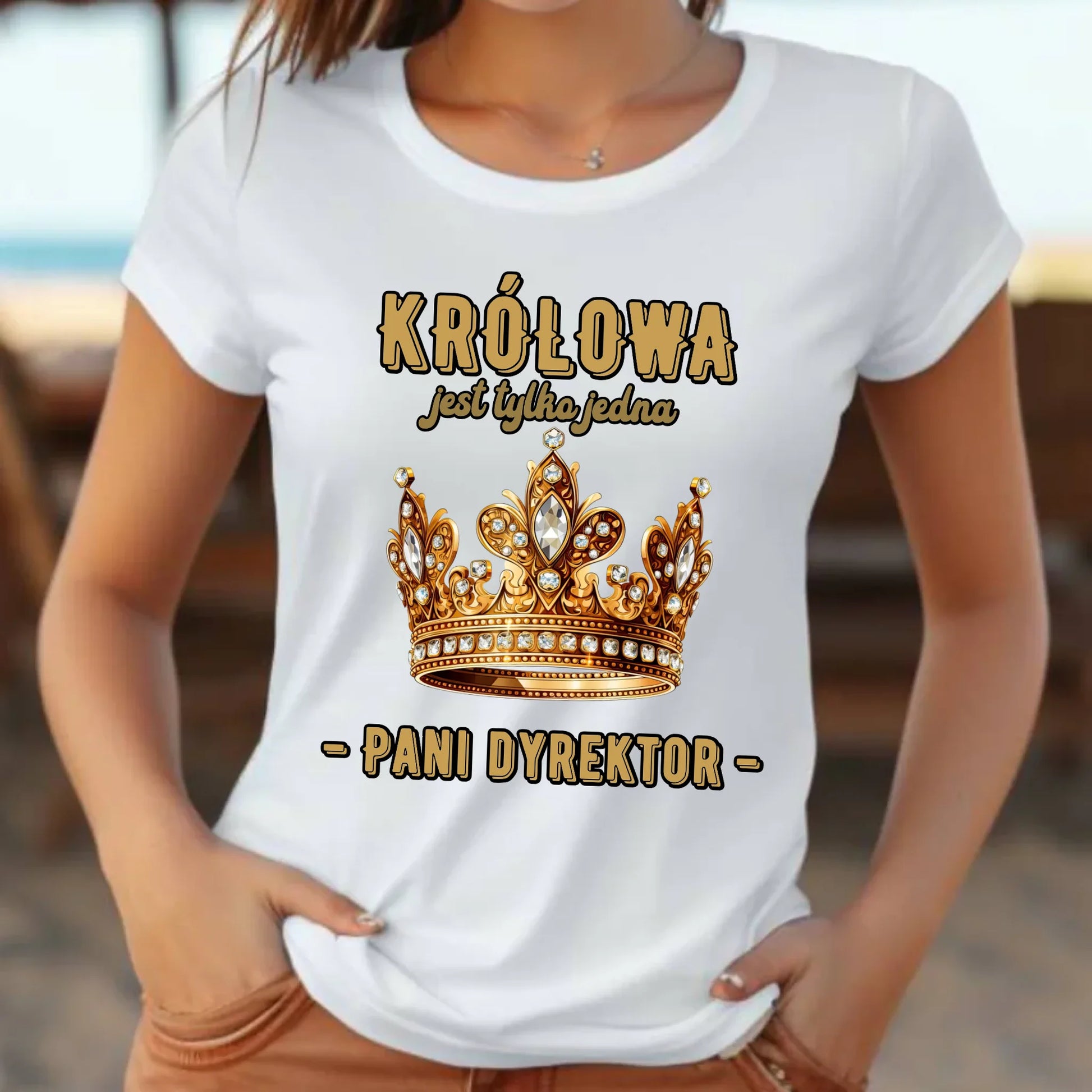 Koszulka damska dla dyrektorki szkoły - Królowa jest tylko jedna N78 - StoryCups.pl
