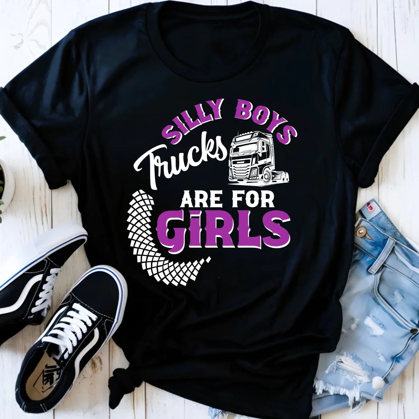 Koszulka damska - kierowca ciężarówki - Silly boys trucks are for girls ZKT11 - StoryCups.pl