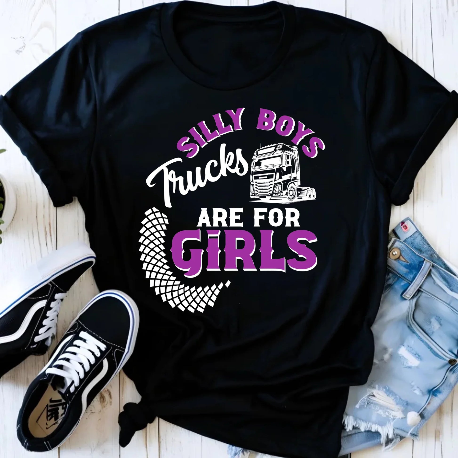 Koszulka damska - kierowca ciężarówki - Silly boys trucks are for girls ZKT11 - StoryCups.pl