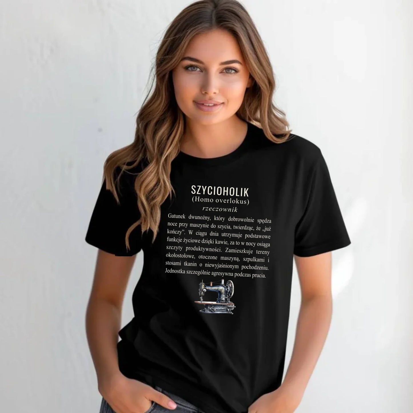 Koszulka damska szyciowa dla krawcowej - Szycioholik definicja HS10 - StoryCups.pl